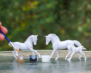 Stablemates - Horse Family Paint & Play